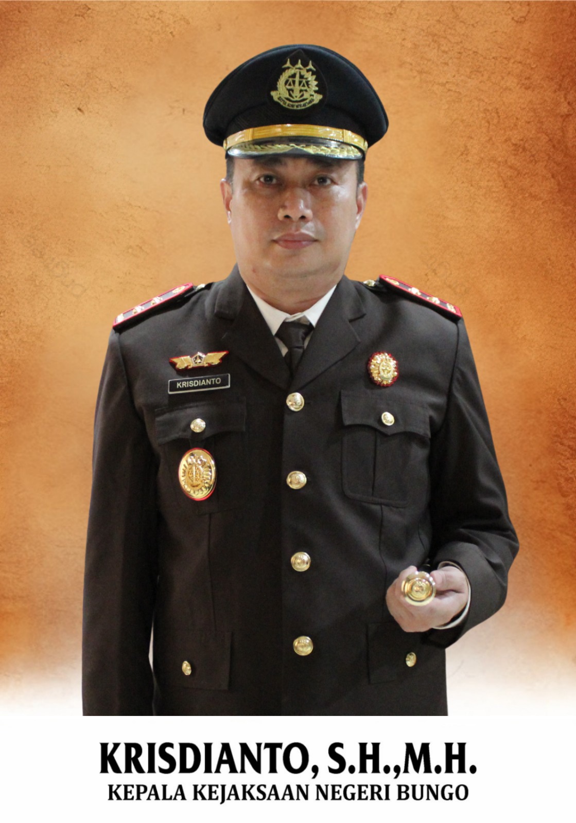 https://kejari-bungo.kejaksaan.go.id/wp-content/uploads/2025/11/WhatsApp-Image-2025-11-18-at-20.02.39.jpeg